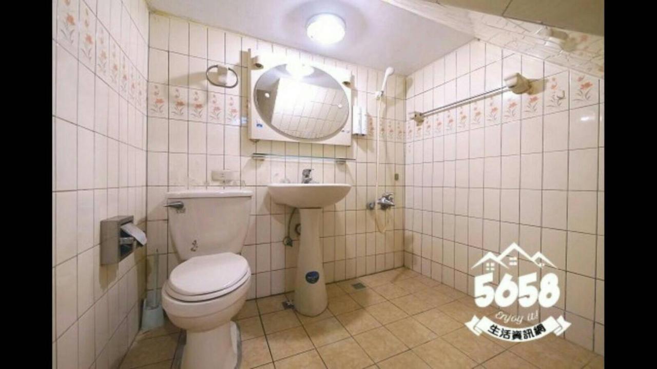 דירות טאיצ'ונג 逢甲nu House מראה חיצוני תמונה